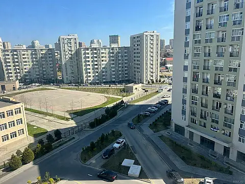 Kirayə verilir 2 otaqlı mənzil 60 m²