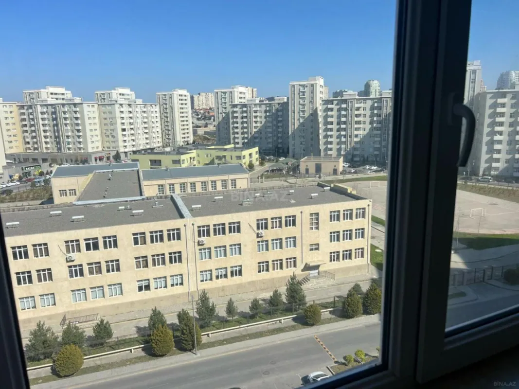 Kirayə verilir 2 otaqlı mənzil 60 m²