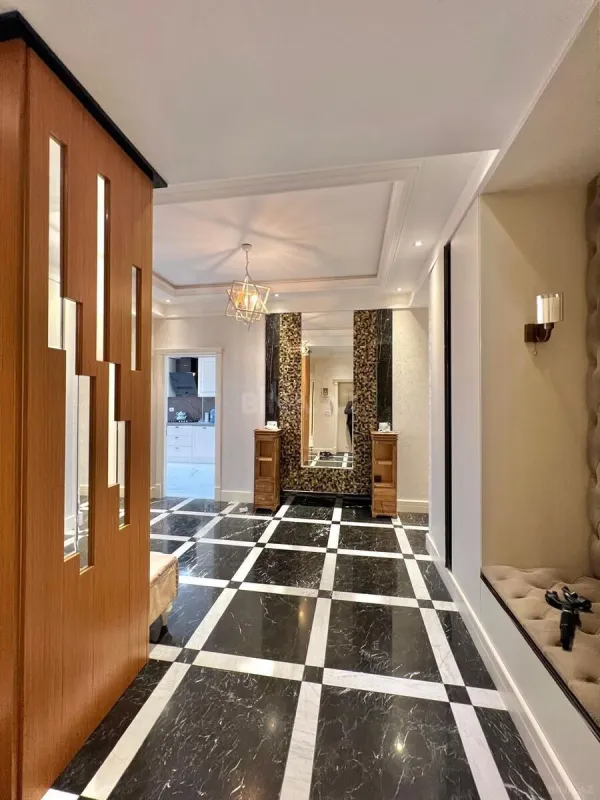 Satılır 4 otaqlı mənzil 154 m²