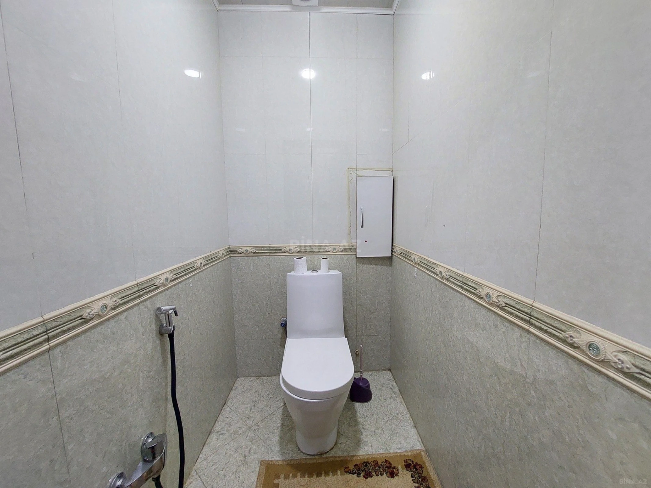 Satılır 2 otaqlı mənzil 90 m²