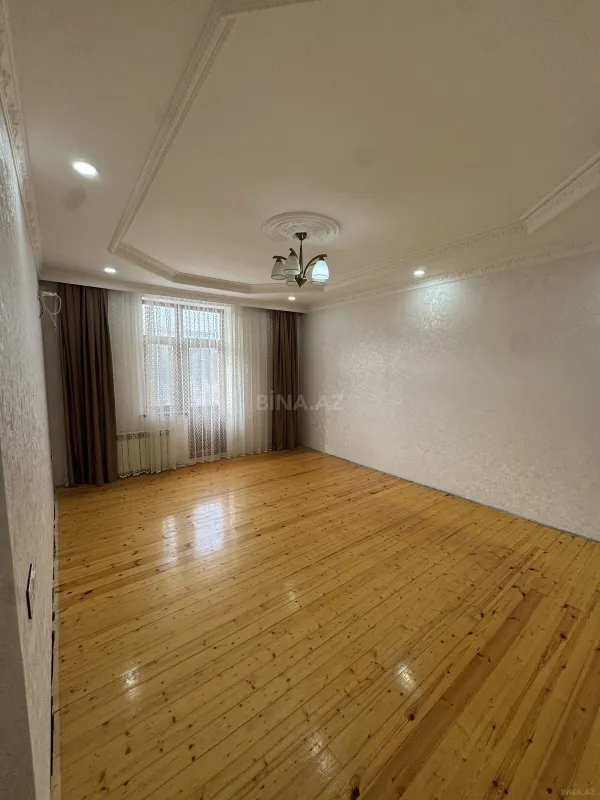 Satılır 3 otaqlı mənzil 87.8 m²