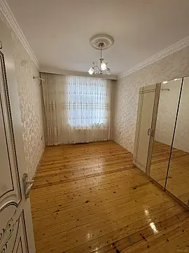 Satılır 3 otaqlı mənzil 87.8 m²