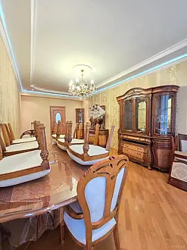 Satılır 3 otaqlı mənzil 125 m²