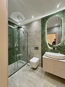 Satılır 4 otaqlı mənzil 165 m²