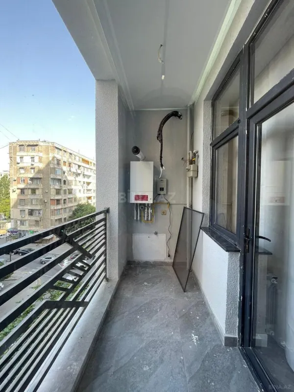 Kirayə verilir 3 otaqlı mənzil 130 m²