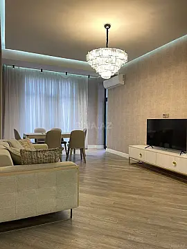 Kirayə verilir 3 otaqlı mənzil 130 m² — Bakı, Nərimanov 3 otaq 130.00 m²