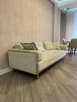 Kirayə verilir 3 otaqlı mənzil 130 m²