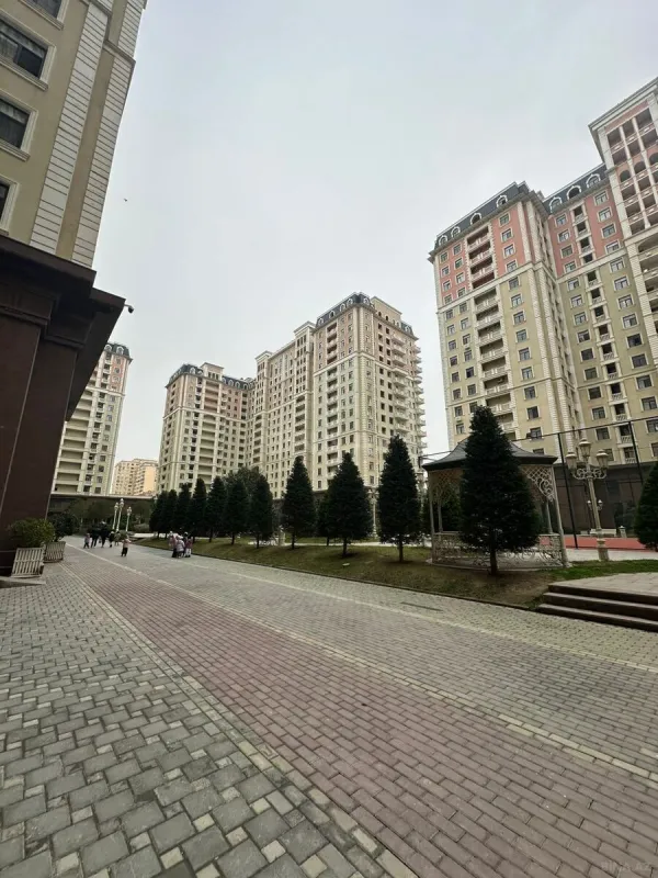 Satılır 3 otaqlı mənzil 100 m²