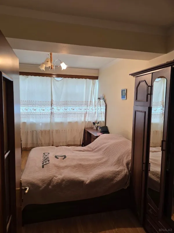 Satılır 3 otaqlı mənzil 100 m²