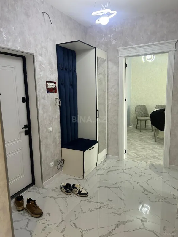 Kirayə verilir 2 otaqlı mənzil 77 m²