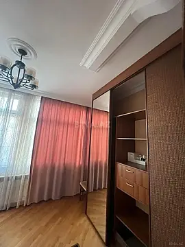 Kirayə verilir 3 otaqlı mənzil 90 m²