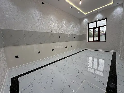 Satılır 8 otaqlı həyət evi 354 m²
