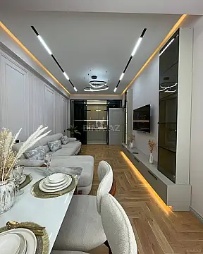 Kirayə verilir 2 otaqlı mənzil 70 m²