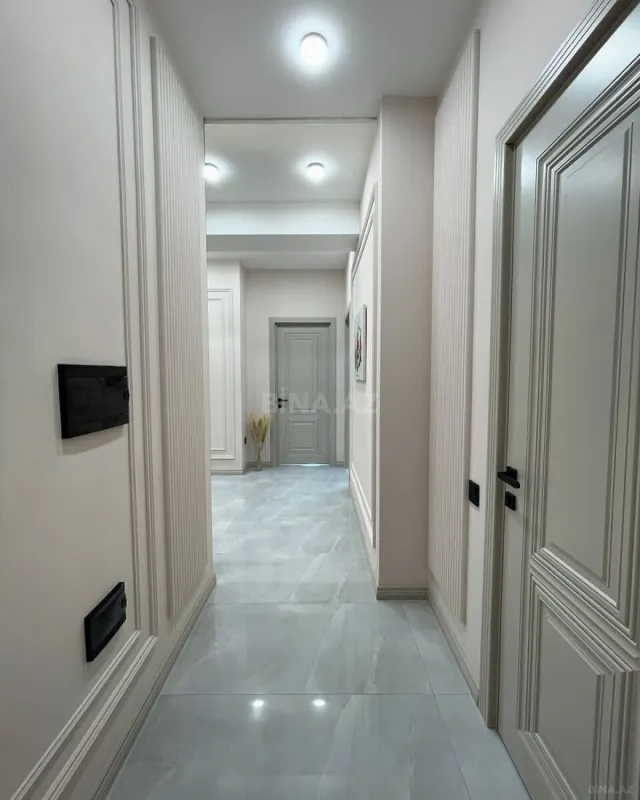 Kirayə verilir 2 otaqlı mənzil 70 m²