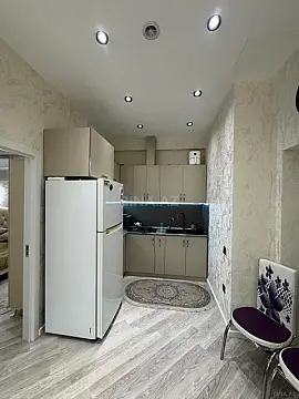 Satılır 2 otaqlı mənzil 80 m²