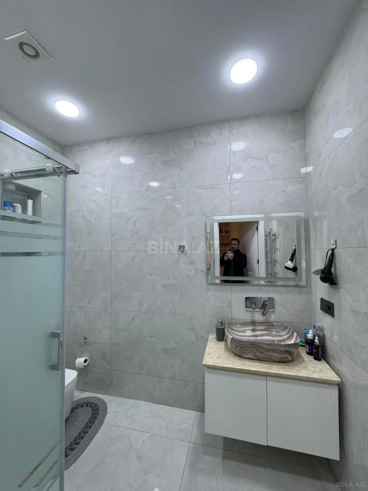Satılır 2 otaqlı mənzil 80 m²