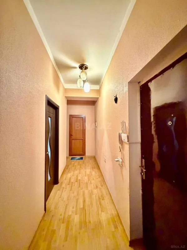 Satılır 2 otaqlı mənzil 75 m²