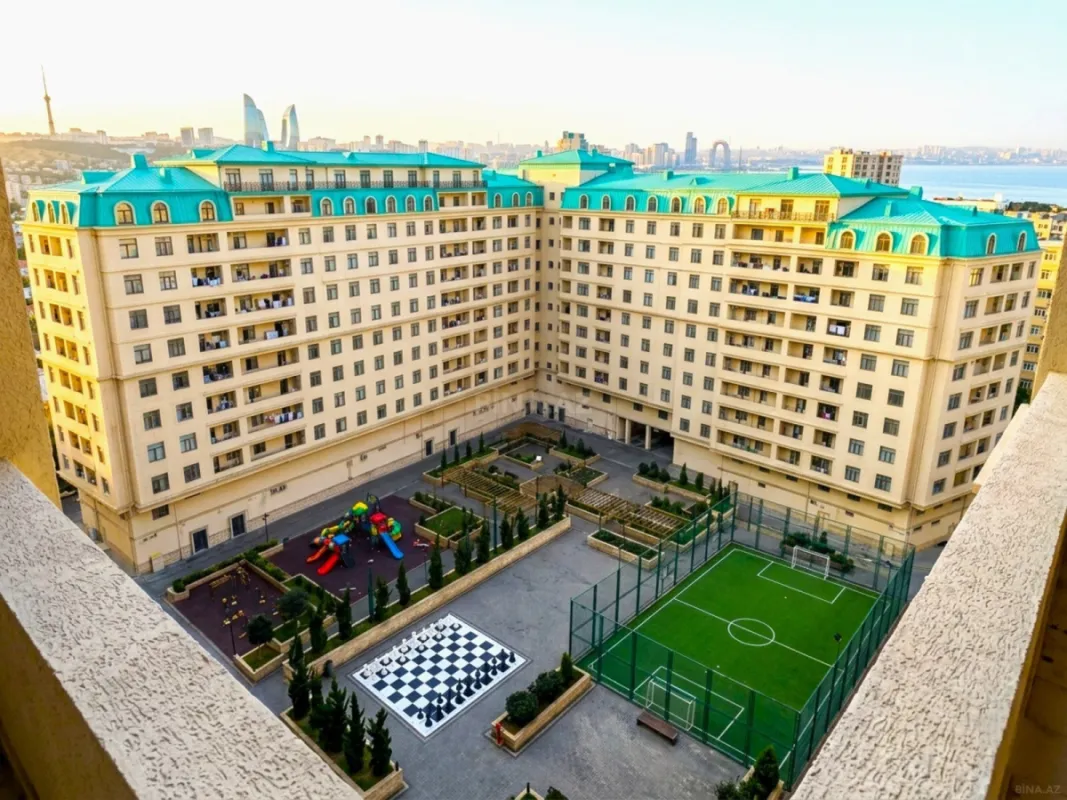 Satılır 2 otaqlı mənzil 94 m²