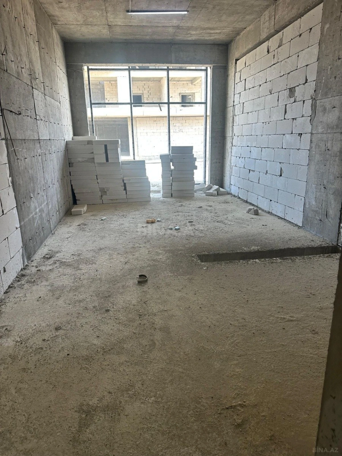 Satılır 1 otaqlı mənzil 46.1 m²