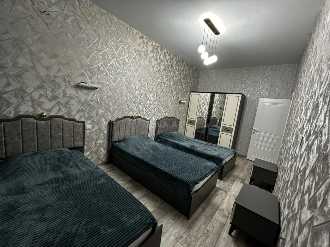 Kirayə verilir 4 otaqlı həyət evi 200 m²