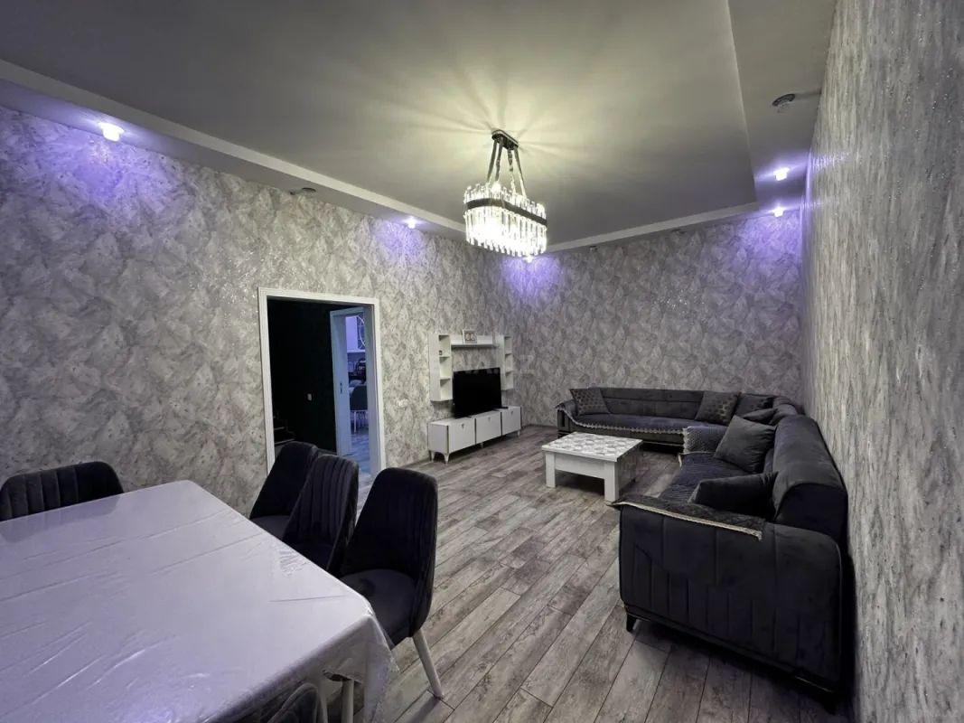 Kirayə verilir 4 otaqlı həyət evi 200 m²