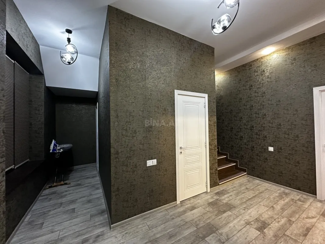 Kirayə verilir 4 otaqlı həyət evi 200 m²