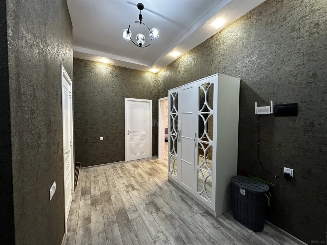 Kirayə verilir 4 otaqlı həyət evi 200 m²