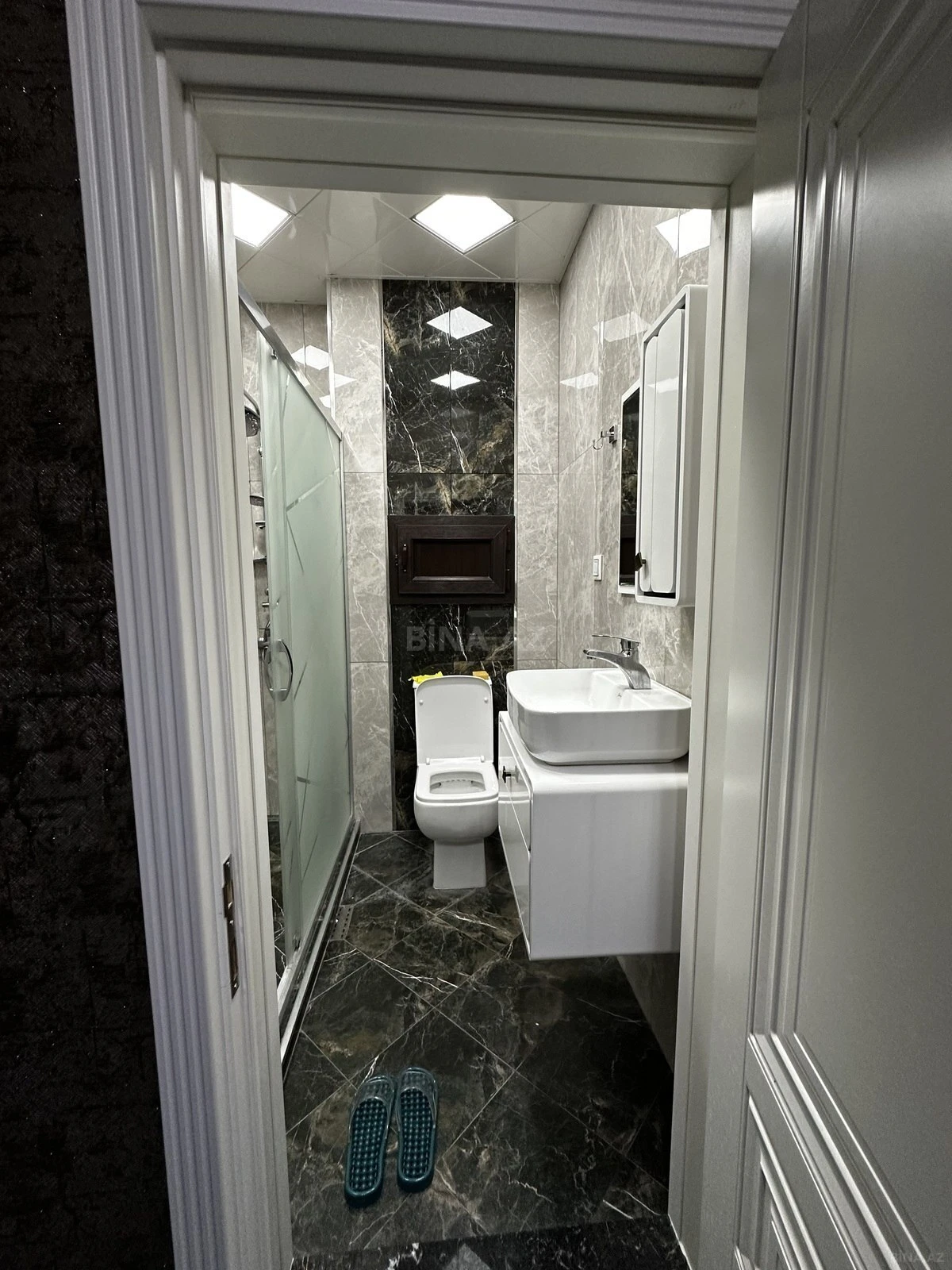 Kirayə verilir 4 otaqlı həyət evi 200 m²