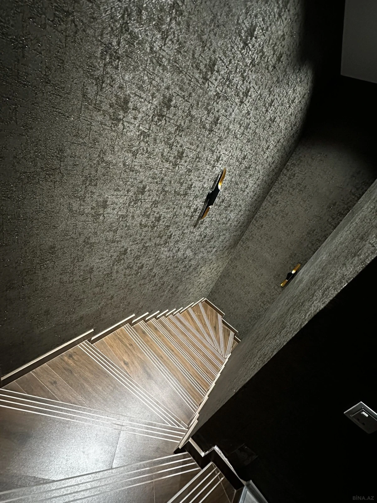 Kirayə verilir 4 otaqlı həyət evi 200 m²