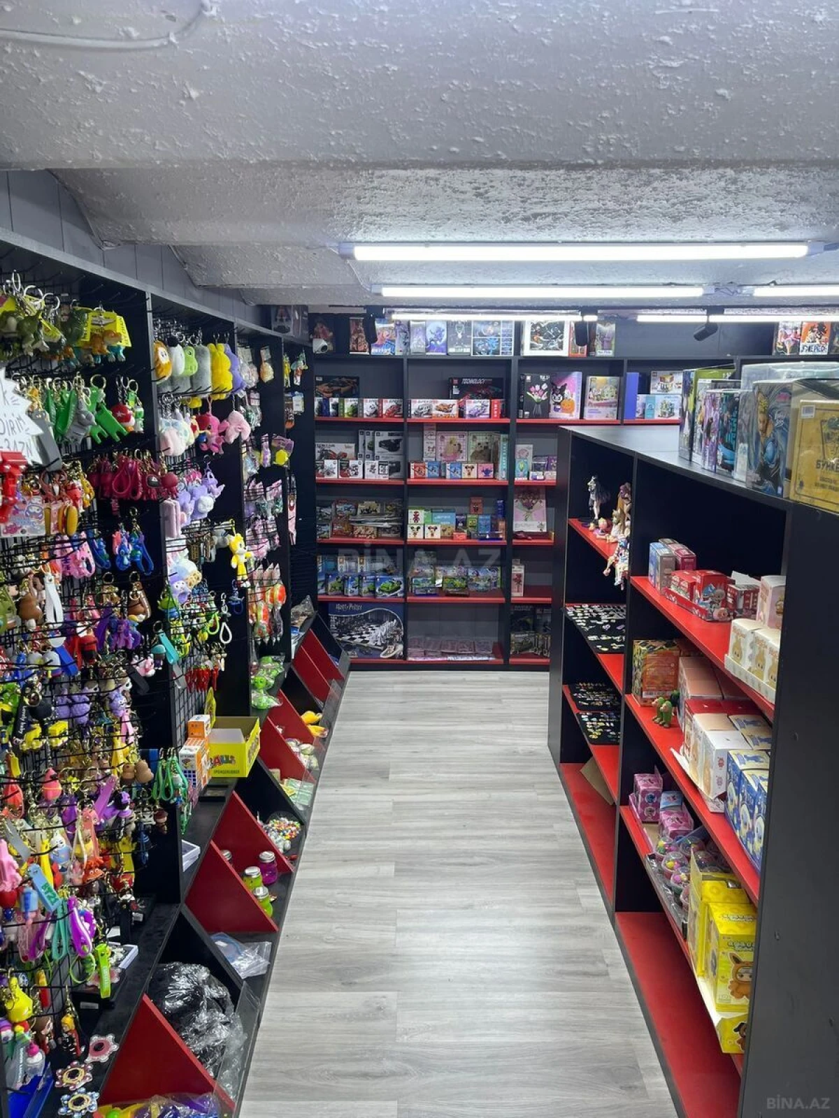 Satılır obyekt 80 m²