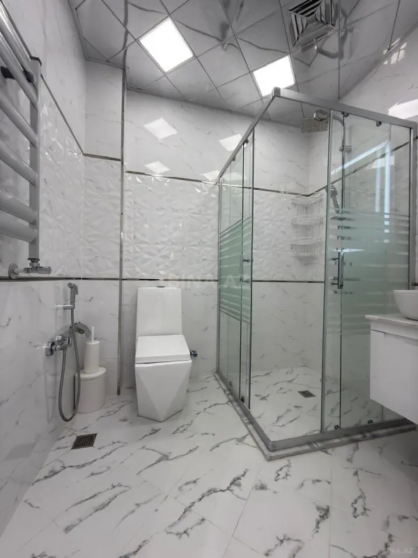 Satılır 2 otaqlı mənzil 57 m²