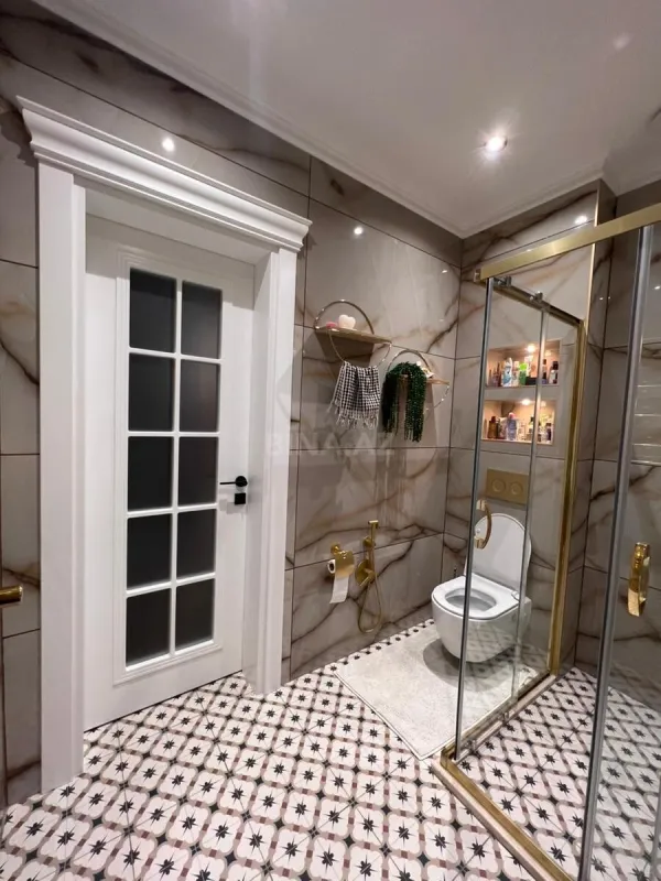 Kirayə verilir 3 otaqlı mənzil 157 m²