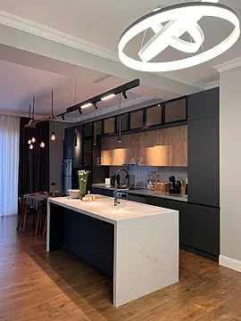 Kirayə verilir 3 otaqlı mənzil 157 m² — Bakı 3 otaq 157.00 m²