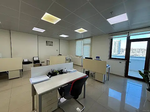 Kirayə verilir 5 otaqlı ofis 200 m²
