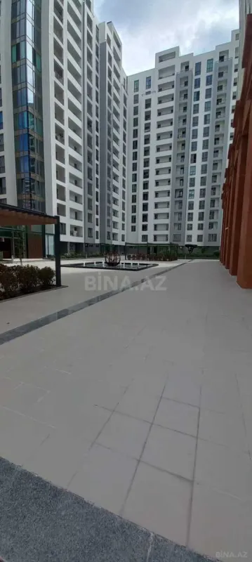 Satılır 3 otaqlı mənzil 127 m²