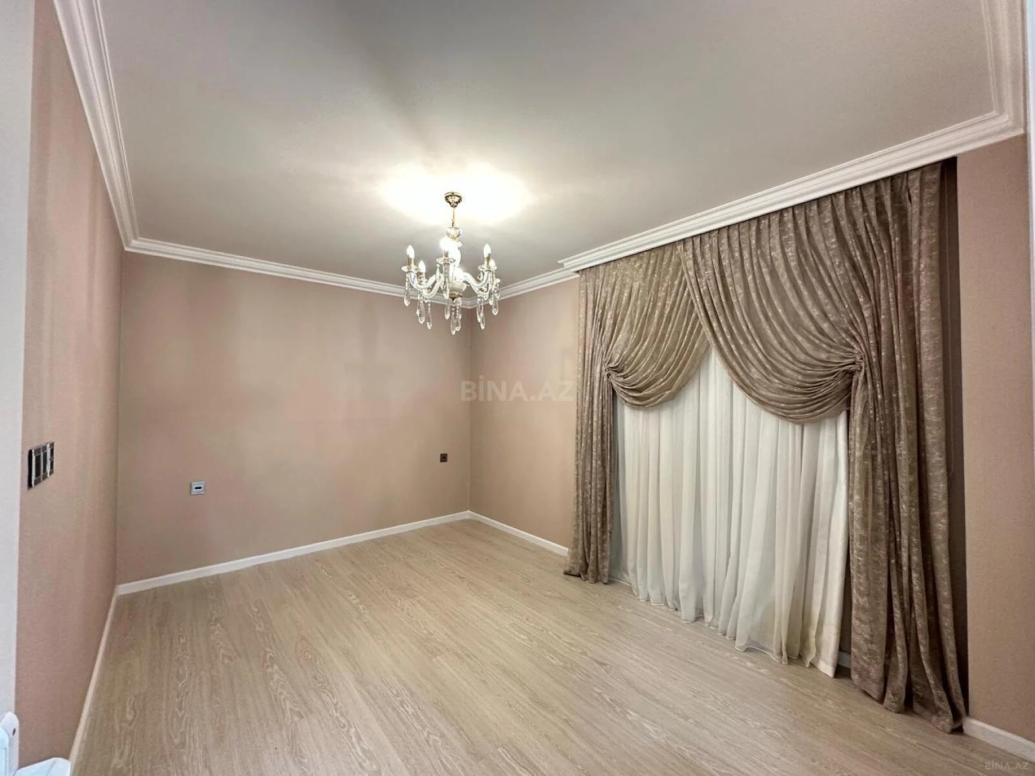 Satılır 3 otaqlı mənzil 65 m²