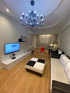 Kirayə verilir 3 otaqlı mənzil 145 m² — Bakı, Xətai 3 otaq 145.00 m²