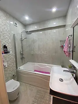 Kirayə verilir 3 otaqlı mənzil 145 m²