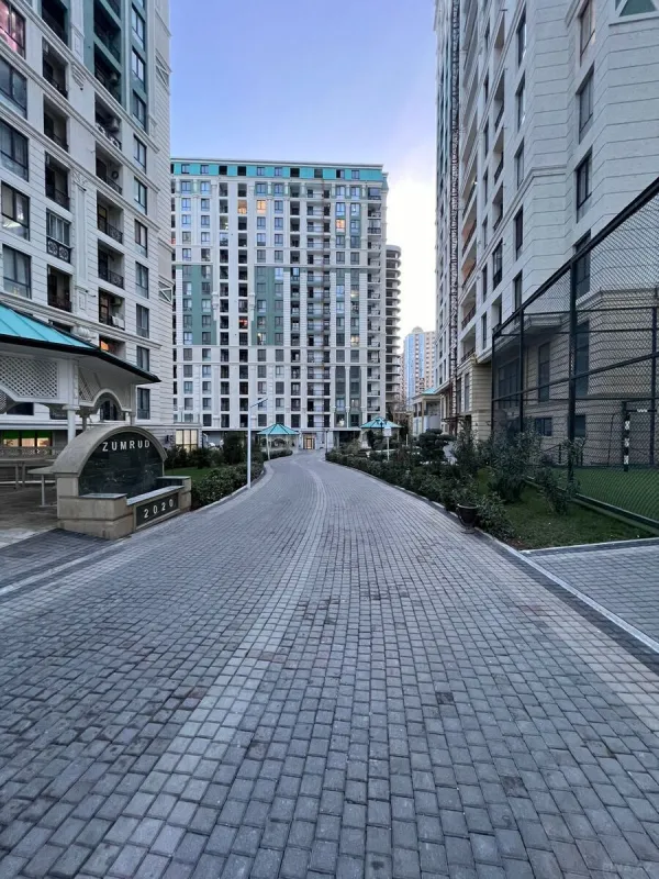 Satılır 2 otaqlı mənzil 60 m²