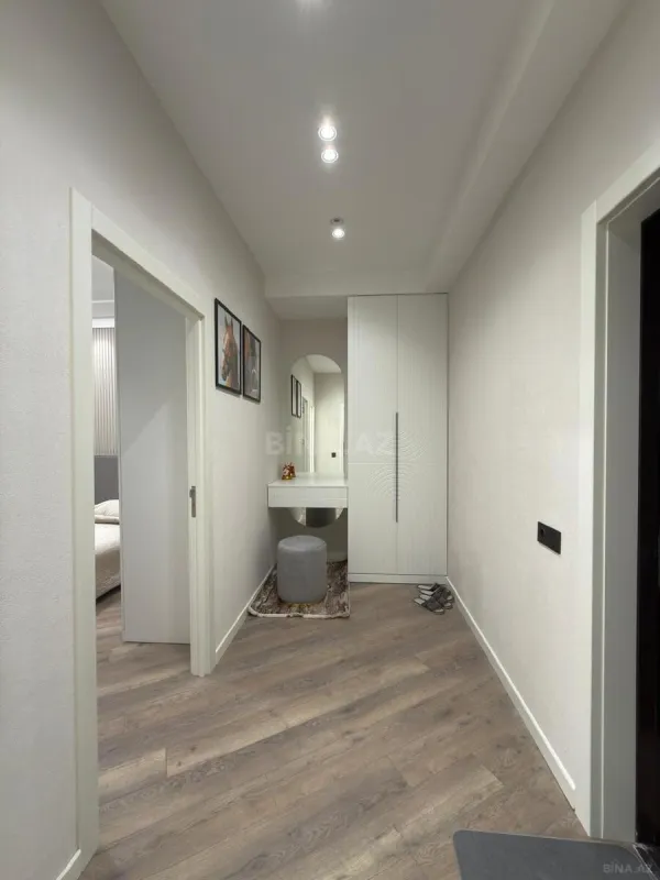 Satılır 2 otaqlı mənzil 60 m²