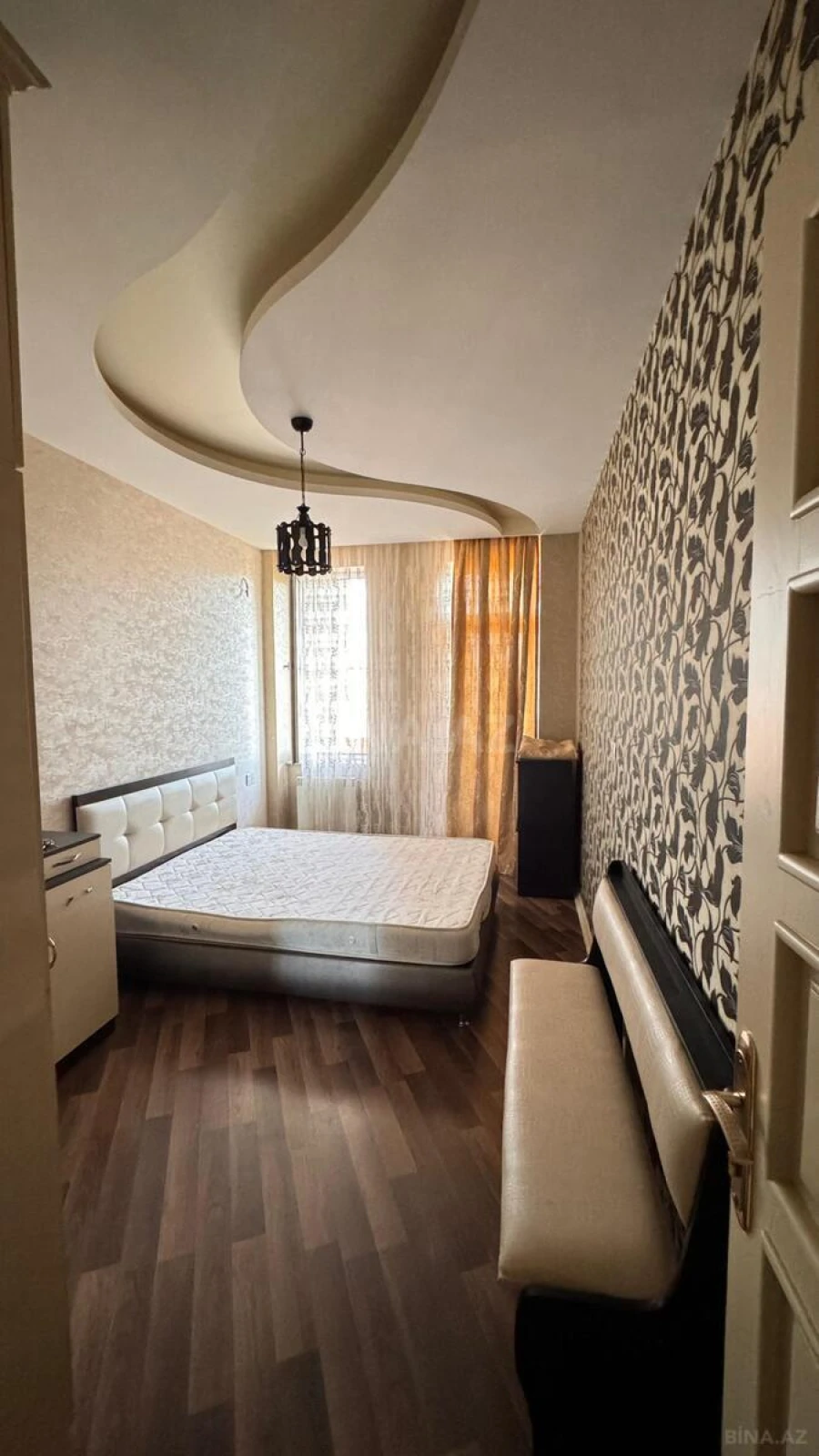 Kirayə verilir 2 otaqlı mənzil 70 m²