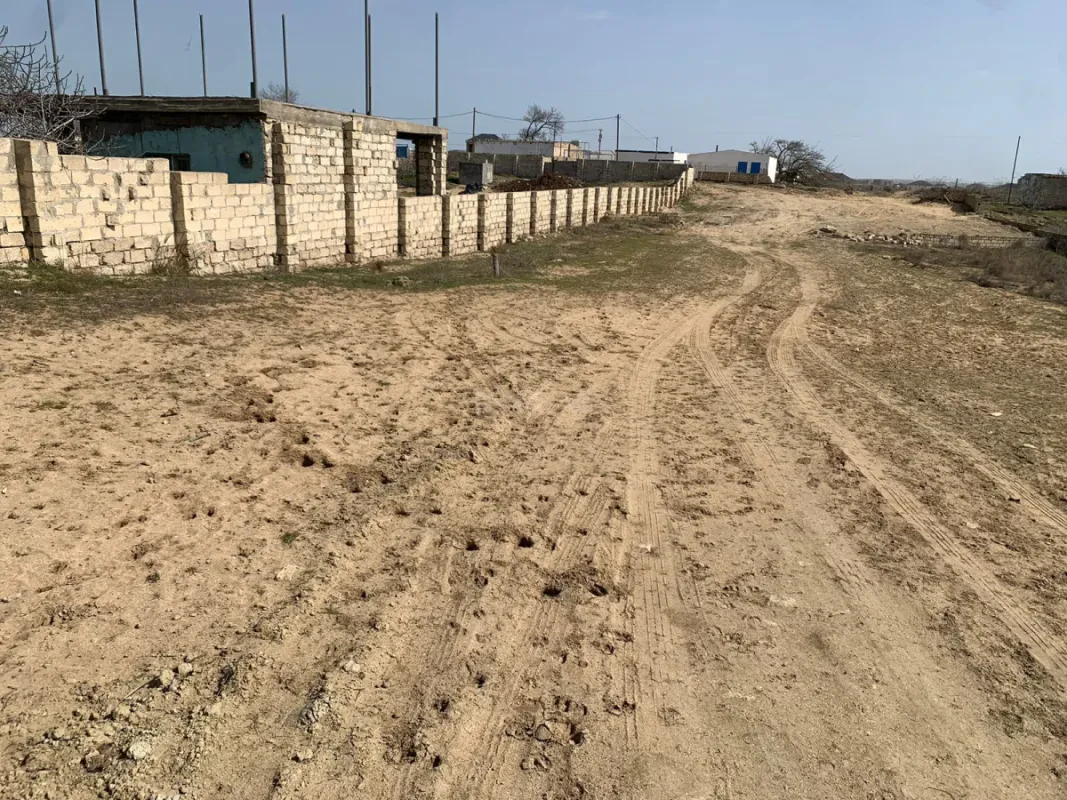 Satılır torpaq sahəsi 12 m²