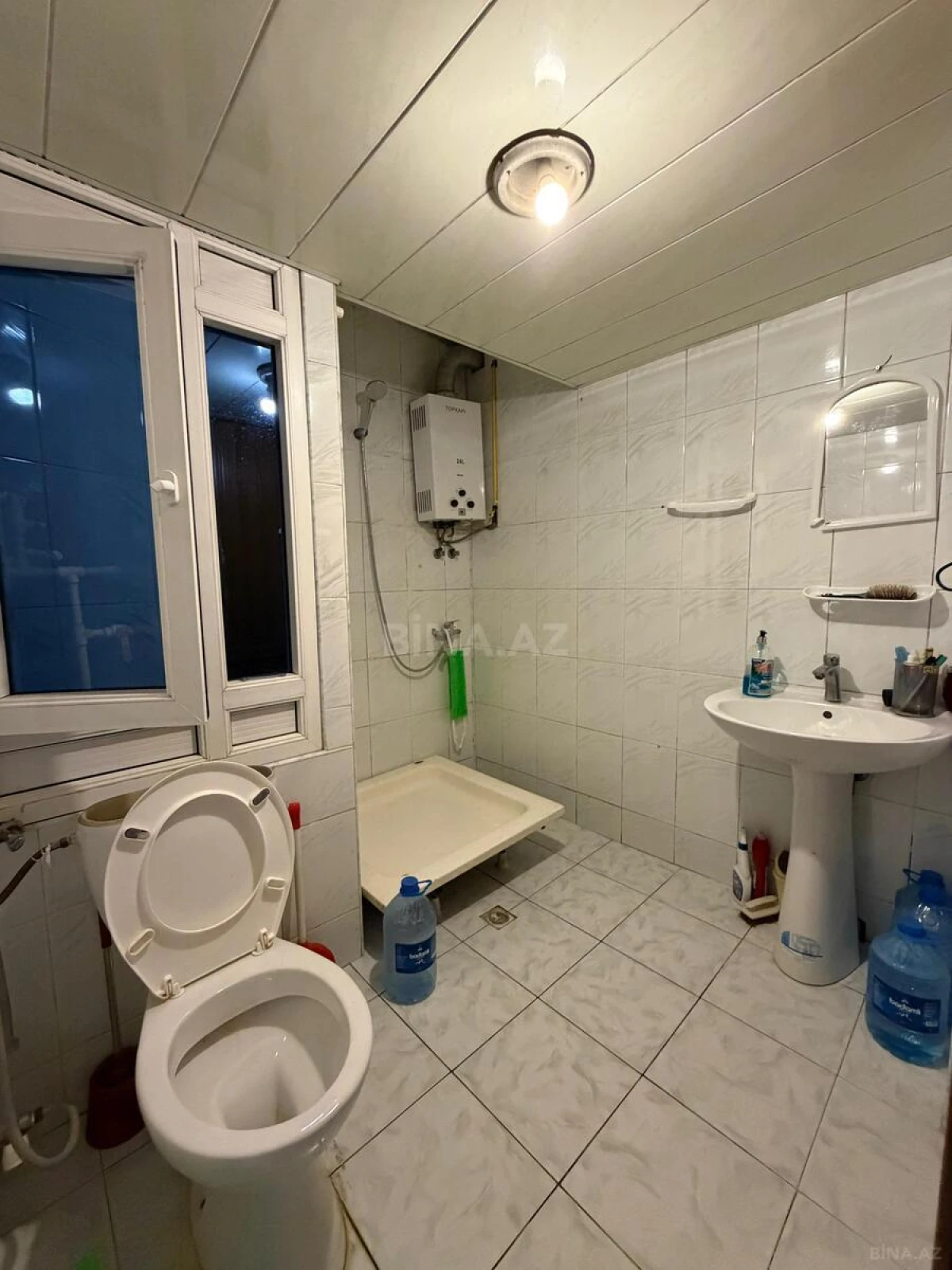 Satılır 5 otaqlı mənzil 120 m²