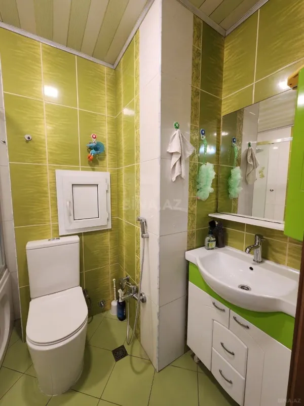 Kirayə verilir 2 otaqlı mənzil 100 m²