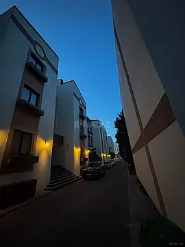 Kirayə verilir 7 otaqlı mənzil 380 m²