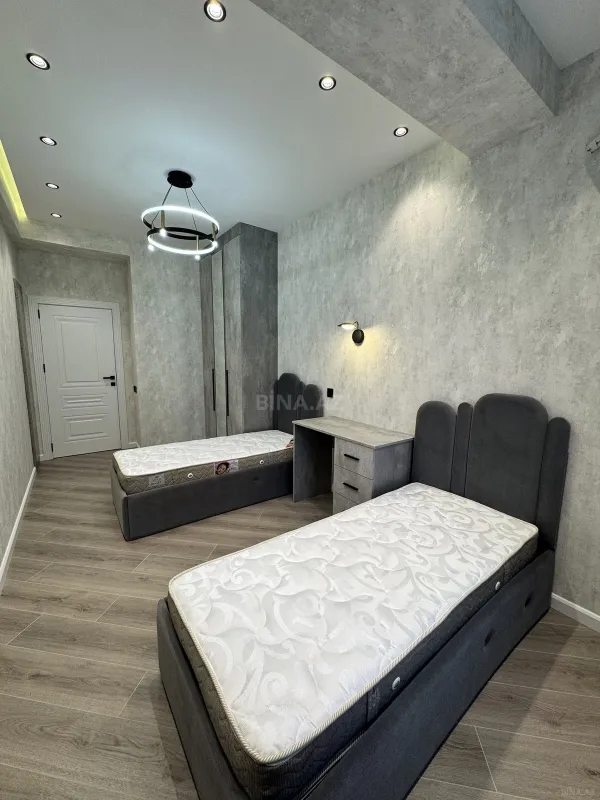 Satılır 3 otaqlı mənzil 91 m²