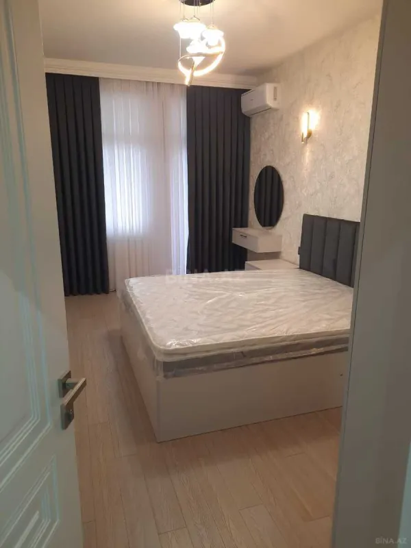 Satılır 2 otaqlı mənzil 85 m²