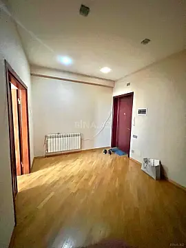 Satılır 3 otaqlı mənzil 130 m²