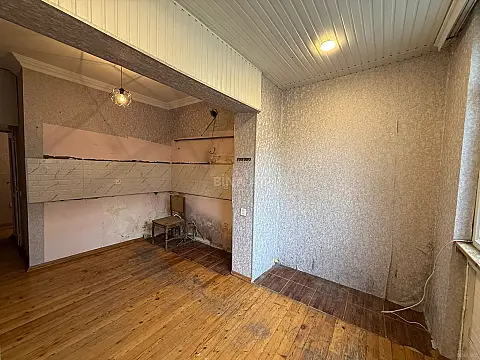 Satılır 2 otaqlı mənzil 45 m²