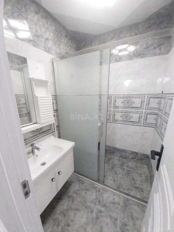Kirayə verilir 2 otaqlı mənzil 75 m²